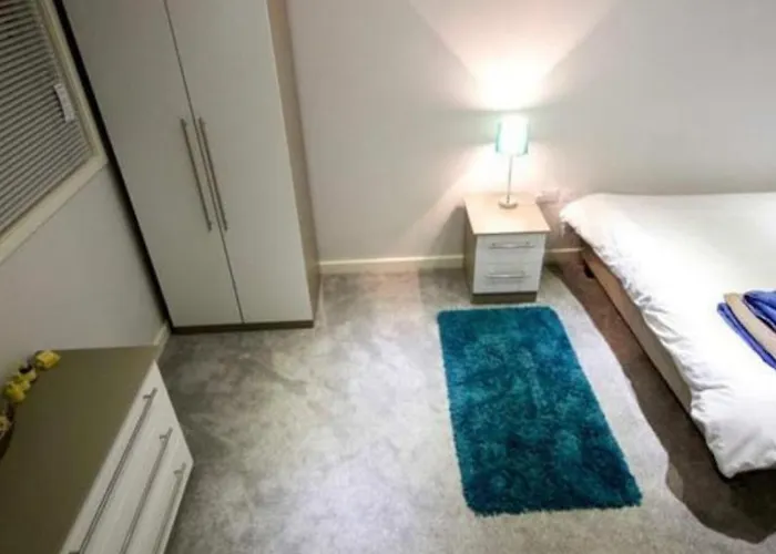 Stayzo Modern 1 In *